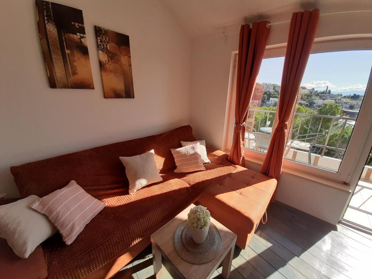 Apartman Franka Crikvenica Exterior foto