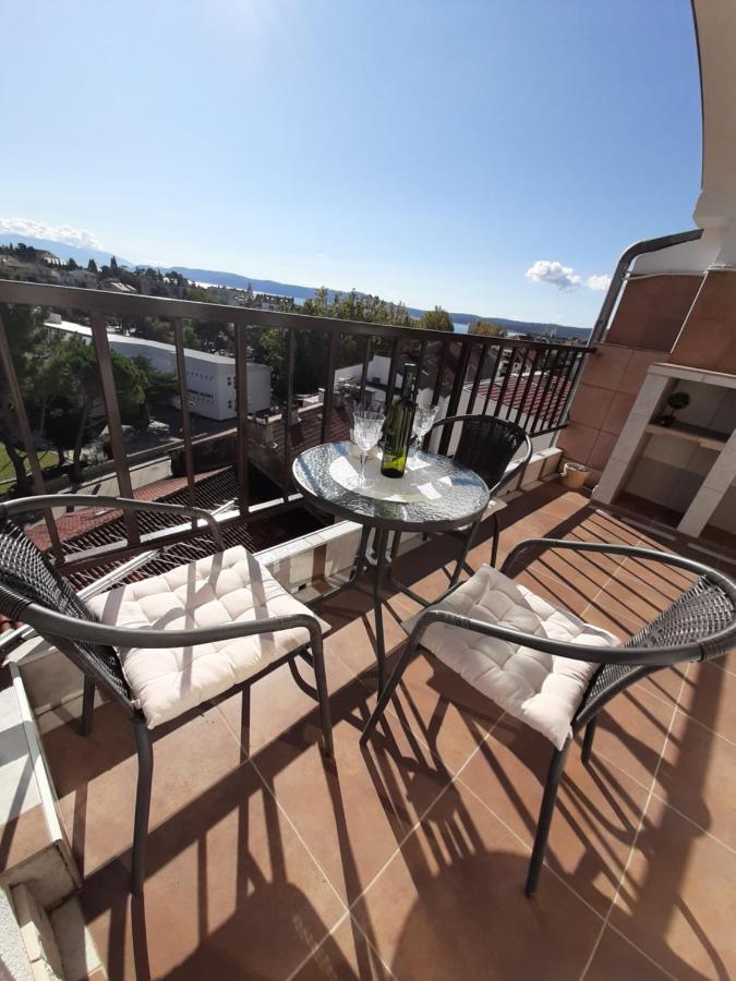 Apartman Franka Crikvenica Exterior foto